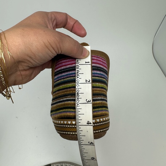 Ariat Women's Wool Blend booties Slippers Fleece Lined Sz 7.5-8 M - Picture 15 of 16